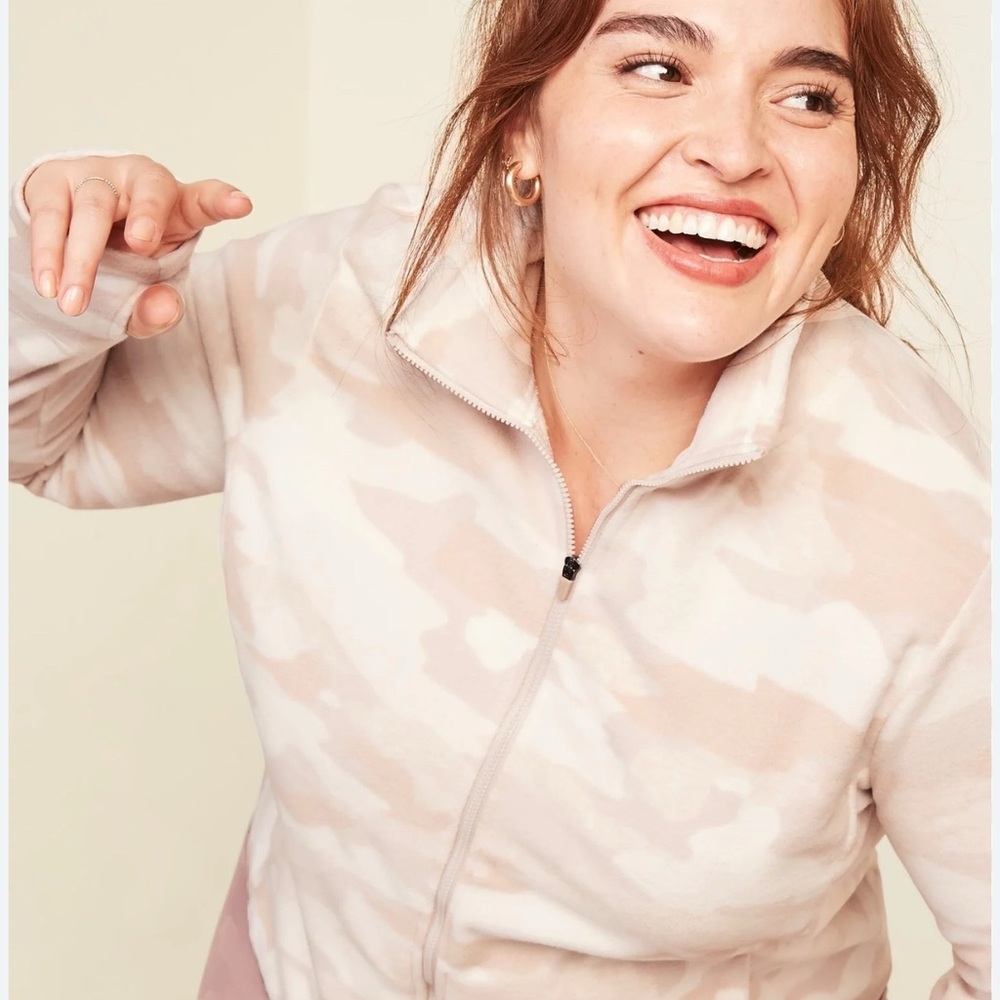 Old Navy Cream and Pink Camo Fleece Jacket Soft and Cozy